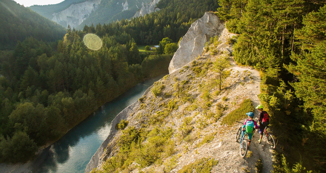 Trail Tales: Dutjer Alp Trail Tales: Dutjer Alp