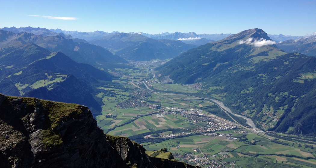 Blick von oben auf die Weinregion Blick von oben auf die Weinregion