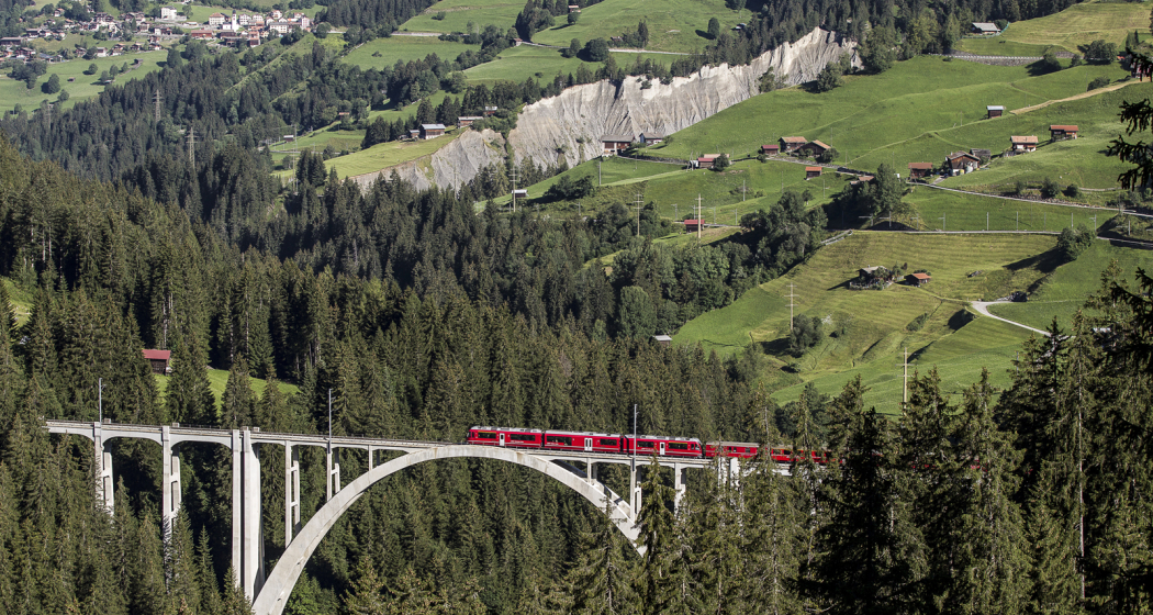 Langwieser Viadukt mit Arosabahn Langwieser Viadukt mit Arosabahn