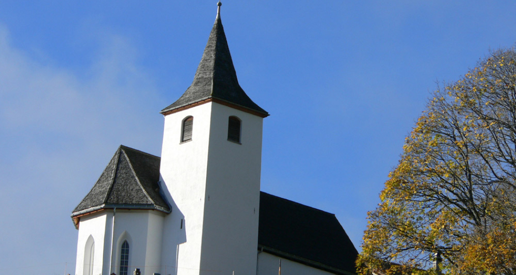Kirche in Furna Kirche in Furna