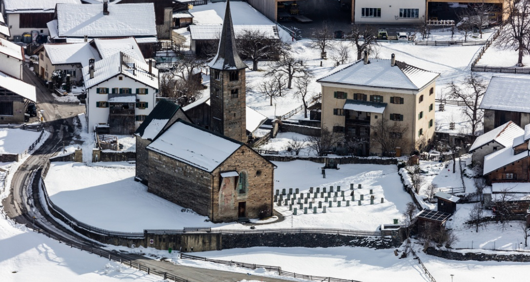 Kirche St. Martin im Winter Kirche St. Martin im Winter