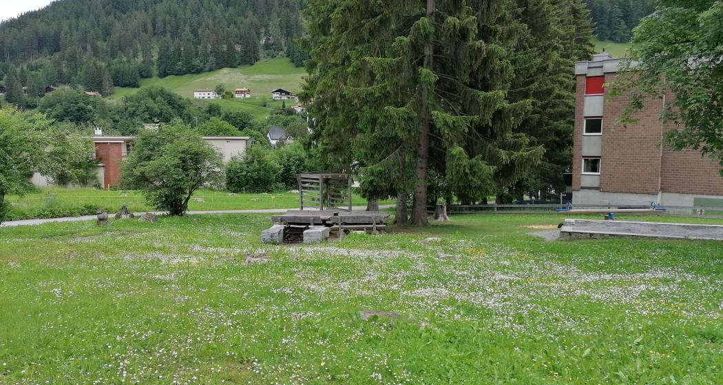 Feuerstelle beim Spielplatz Pradafenz