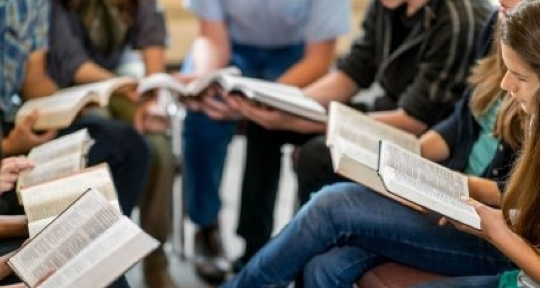 Bibel-Teilen (gdl_841945659_image)