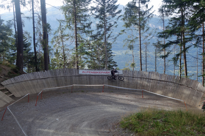 Vertigo (708) Vertigo (708)