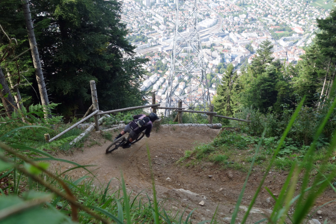 708 Vertigo: Sektion 3 708 Vertigo: Sektion 3