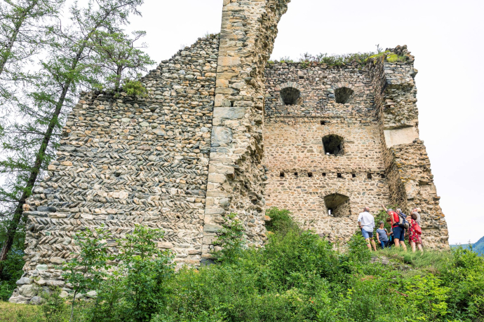 Burgenwanderung im Domleschg (gdl_738817464_image)