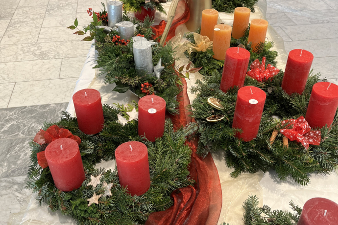 Christmas Bazaar (gdl_849969829_image)