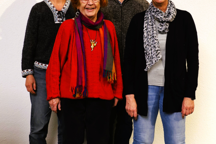 Kraft der Stille - Sitzen im Schweigen (gdl_876316271_image)