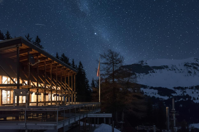 Silvester mit Feuerwerk auf Pradaschier (gdl_901415050_image)