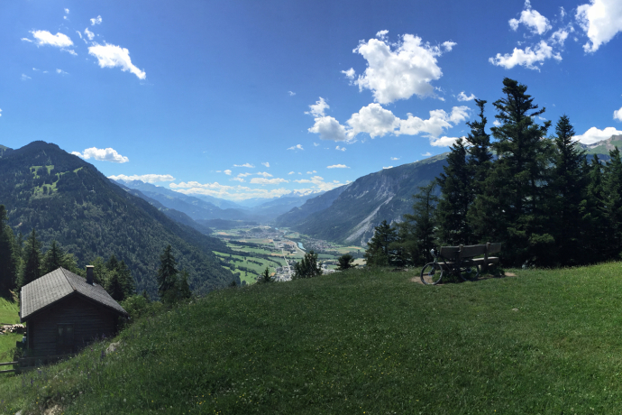 Prächtige Aussicht vom Mittenberg