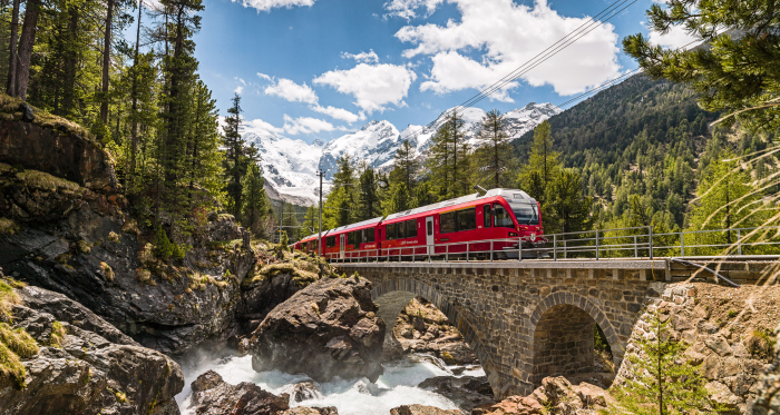 bahnreise_morteratsch_bex_rhb-eriksuesskind.jpg