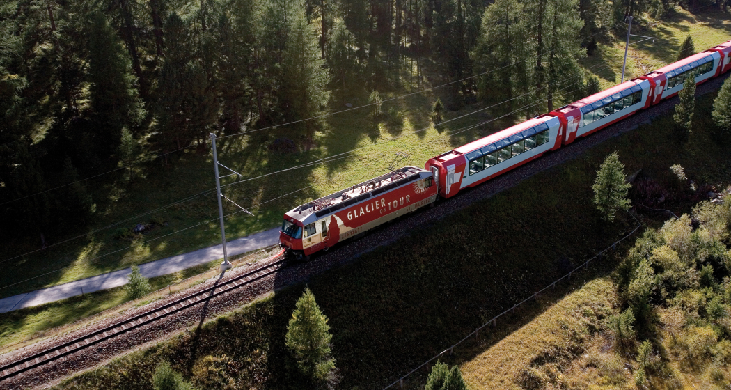 bahnreise_valbever_gex_sommer_rhb-andreabadrutt.jpg