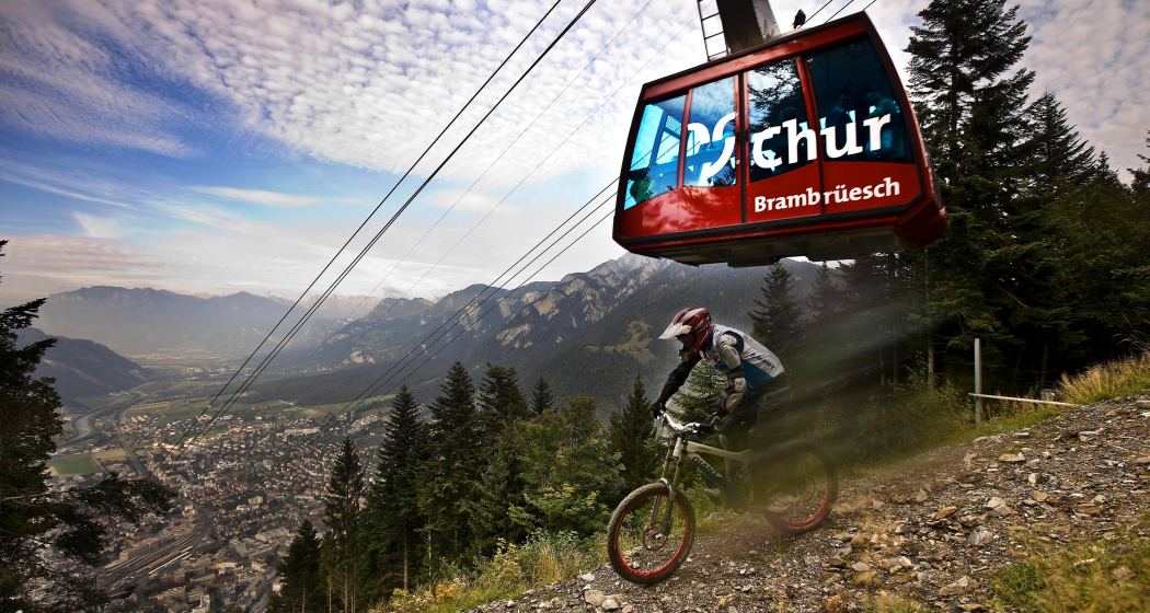 Mountainbike Freerider mir Brambrüesch Gondelbahn
