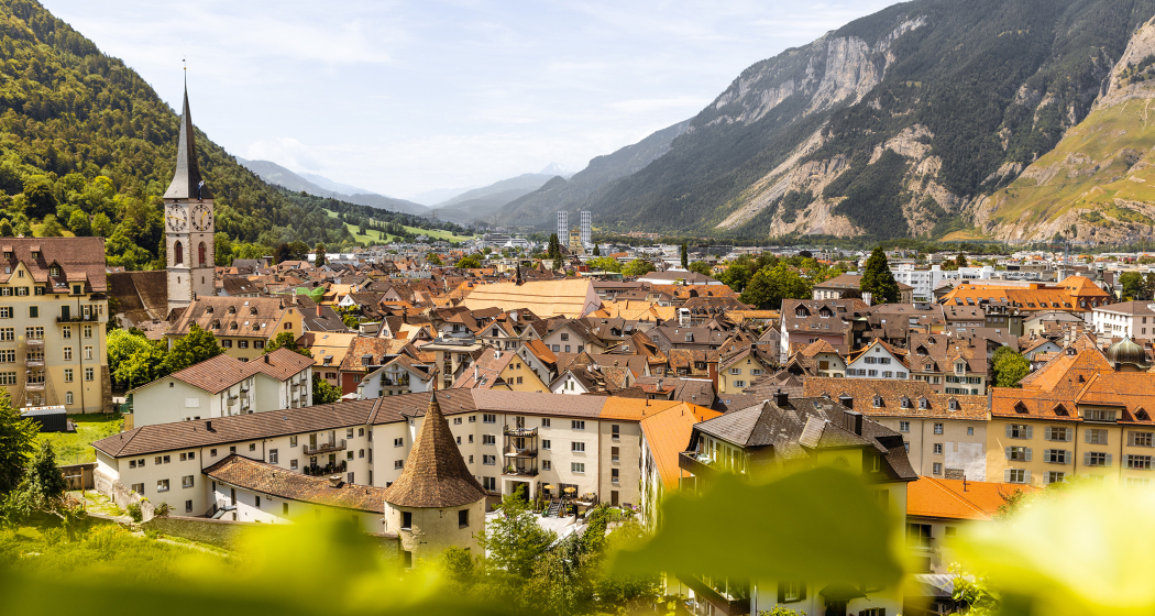 Stadtpanorama Chur (© Flavio Schlegel Sicht über die Altstadt Chur