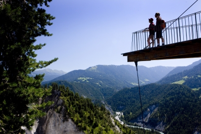 rheinschlucht_wandern_aussichtsplattform_ilspir_conn_flimslaax.jpg