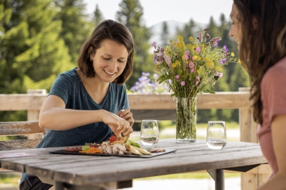 brambruesch_bergrestaurant_plaettli_dominik-baur