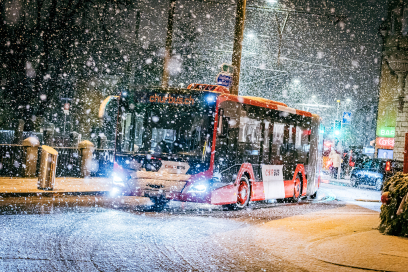Churer Bus im Schnee beim Obertor