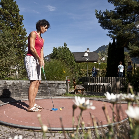 minigolf_bonaduz_bahnhof_andreabadrutt.jpg