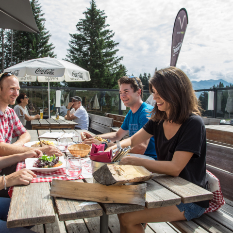 Lunch in der Bergbaiz