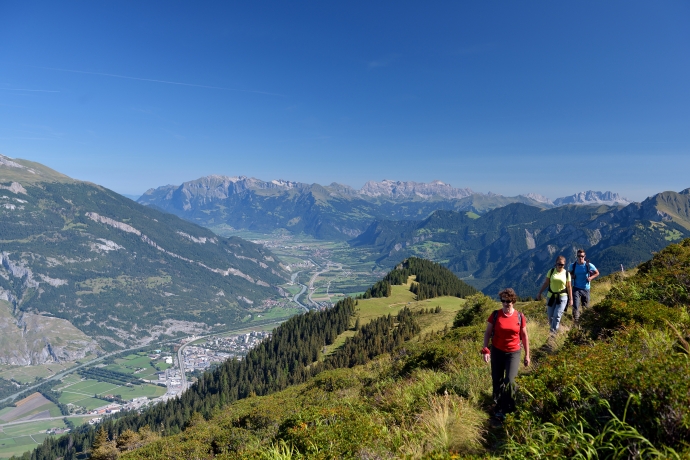 wandern_brambruesch_dreibuendenstein_claudiogodenzi_22.jpg