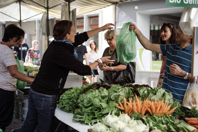 shopping_altstadt_wochenmarkt_okwochenmarkt_1.jpg