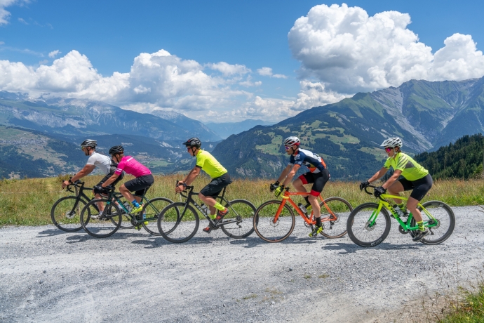 gravelbike_graubuenden_gemuetliches-ausfahren_grf.jpg