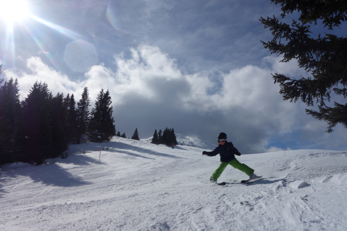 skifahren_brambruesch_familie-kinder_michaelchrist_4.jpg