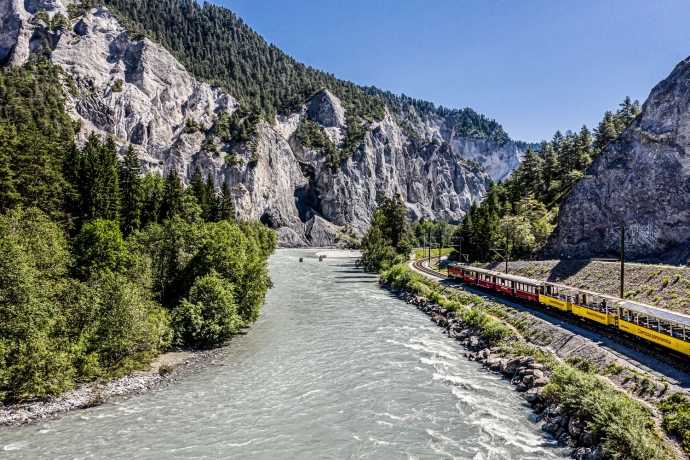 Erlebniszug Rheinschlucht © Rhätische Bahn