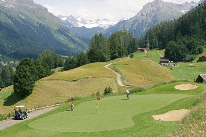golfplatz_klosters.jpg