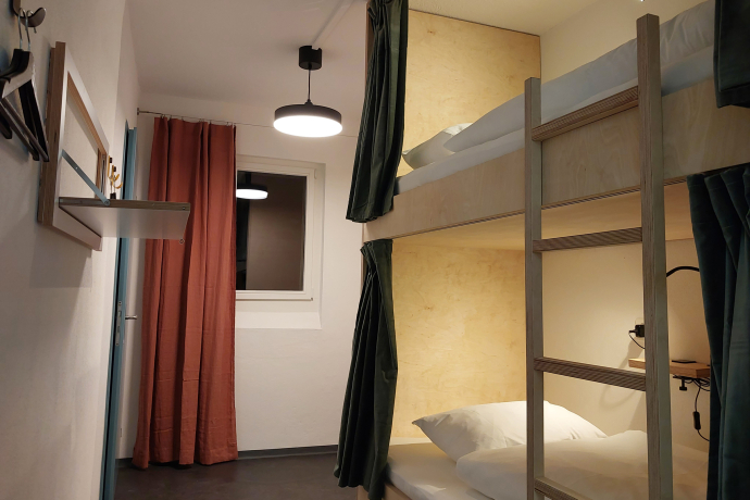 Zimmer vom Bogentrakt Hostel