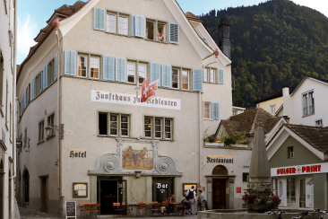 Zunfthaus zur Rebleuten