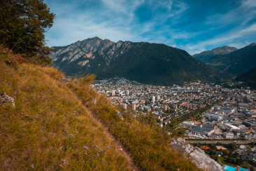 Under Schindlaboda-Trail über der Stadt Chur