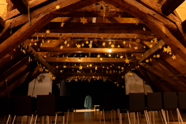 Saal Theatralischer Adventskalender